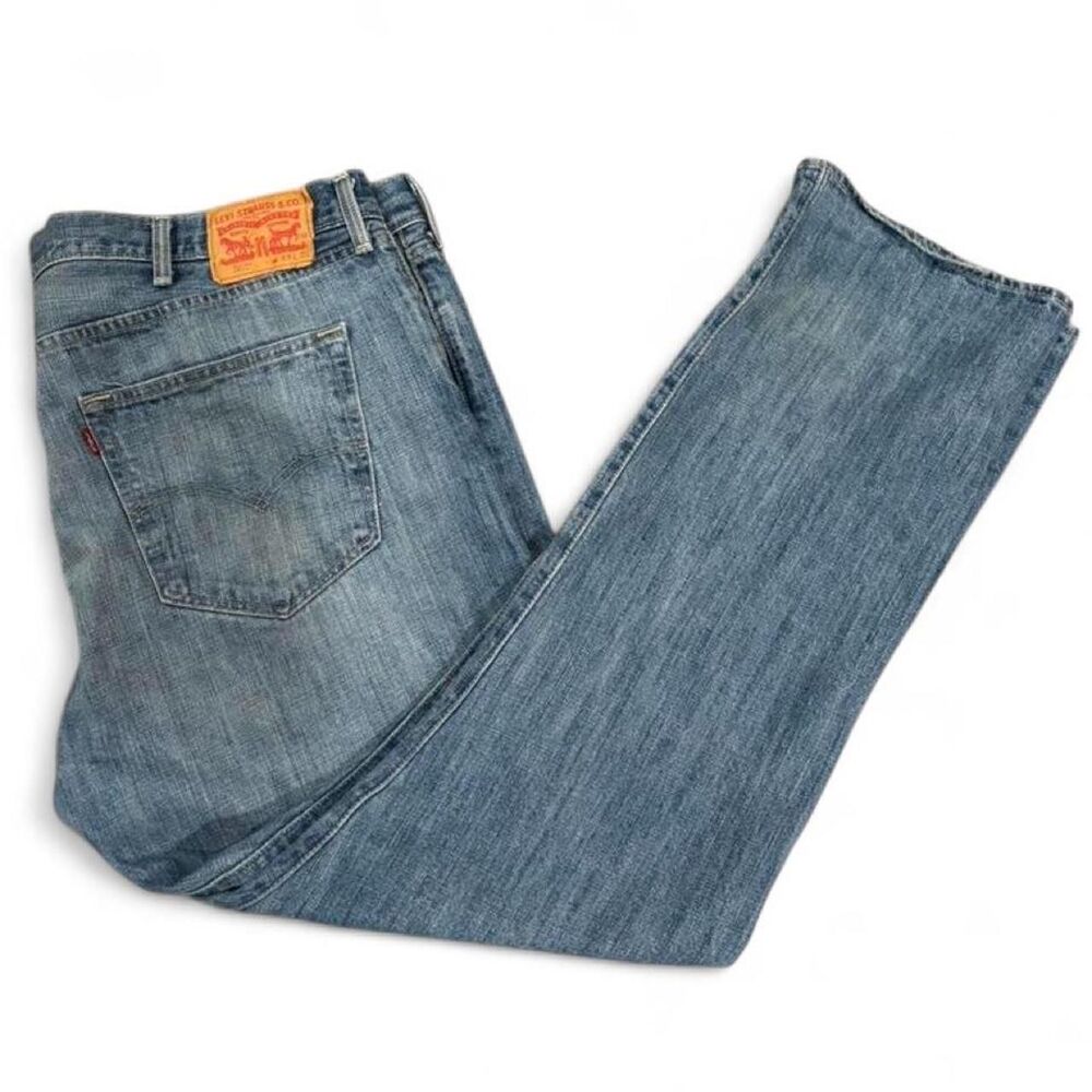 Levi's 501 Men's Original Fit Straight Leg Jeans Blue Button Fly Size 42x32